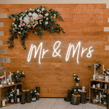 WEDDING SIGN - MR & MRS NEON SIGN - GIGA NEON