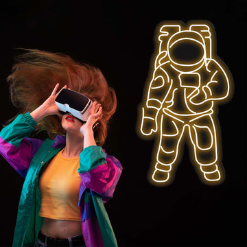Astronaut Personalized Neon Light - GIGA NEON